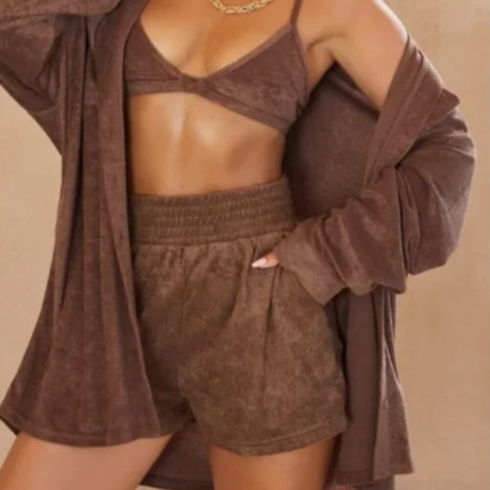 NWT PrettyLittleThing Brown Towelling Beach Shorts